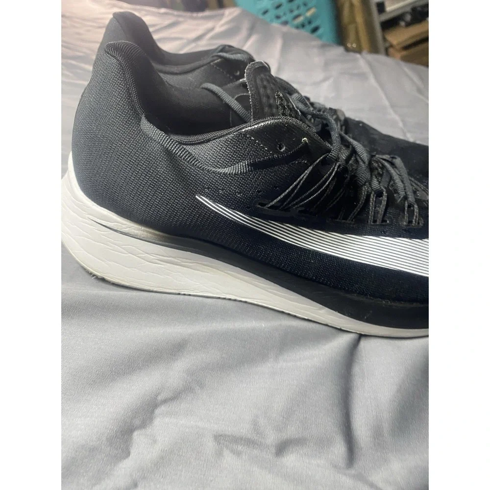 Size 12.5 - Nike Zoom Fly Black White